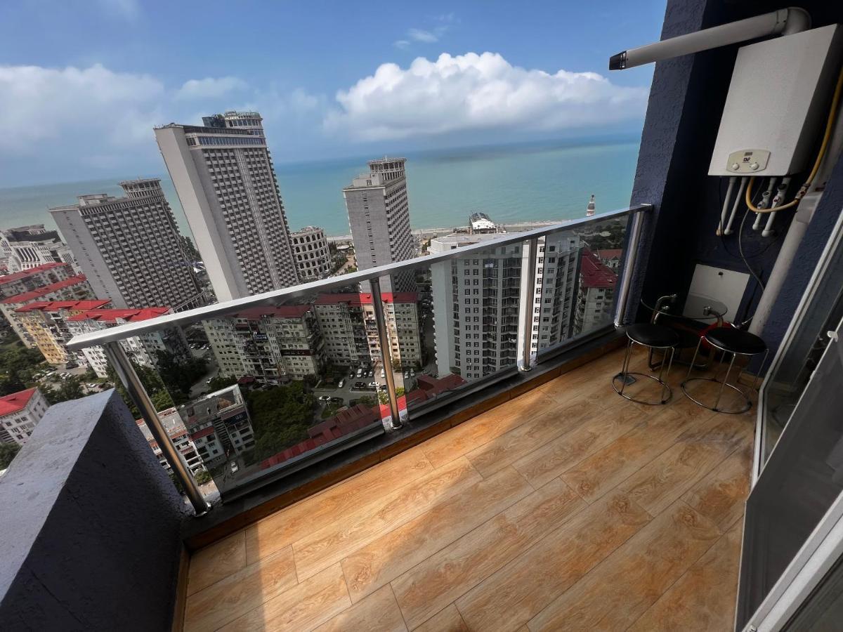 27 Floor Apartments Batumi Luaran gambar